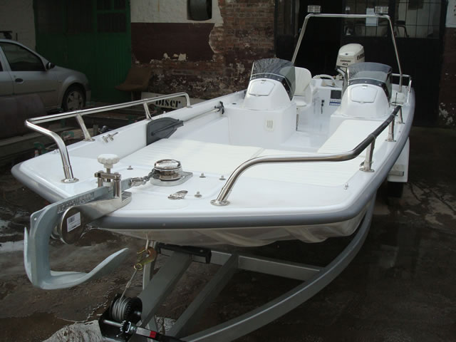 Commander 18 Sport