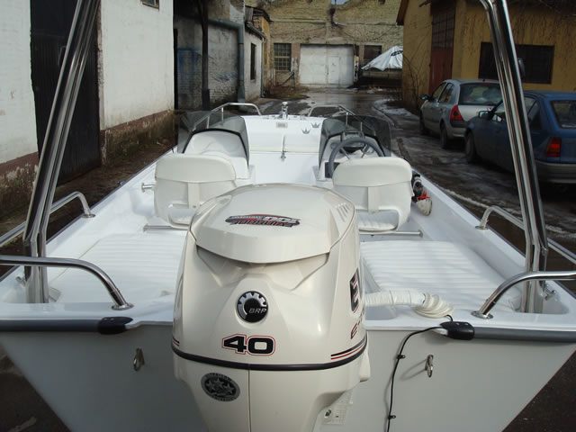 Commander 18 Sport